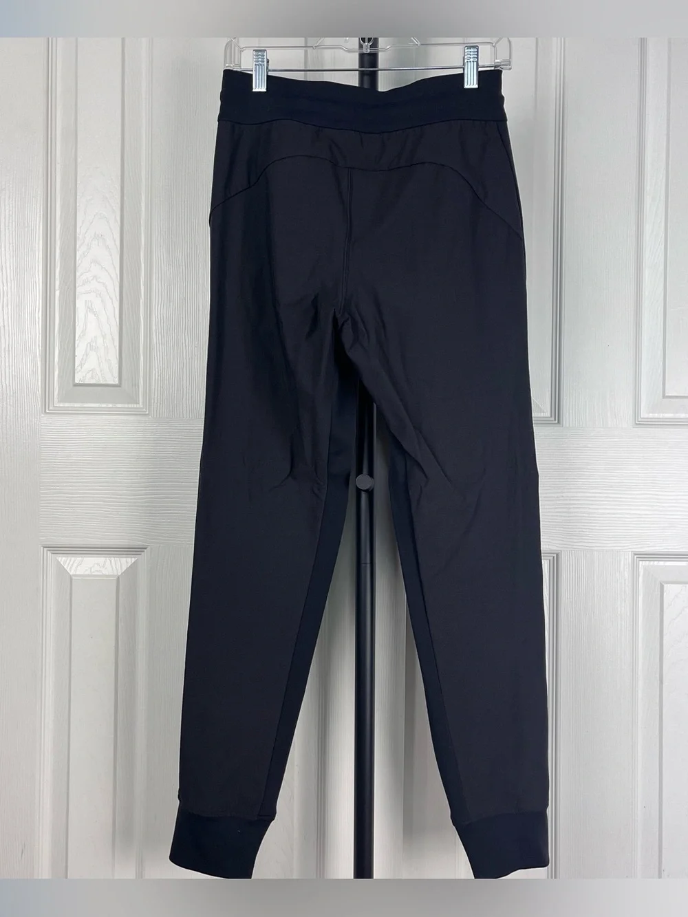 Athleta Headlands Hybrid Trek Mid Rise Jogger - Picture 5 of 8